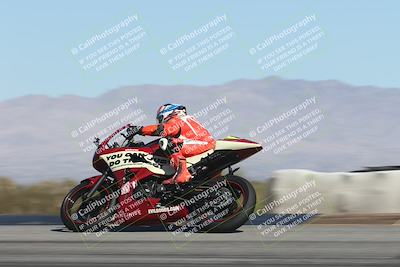 media/Oct-30-2025-Racers Edge (Thu) [[dabbdaf680]]/3-B Group/Session 4 (Turn 9 Side)/